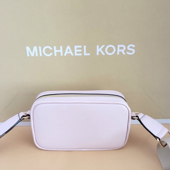 Michael Kors Bradshaw XS Pocket Camera Crossbody Powder Blush Leather Handbag - Picture 4 of 7